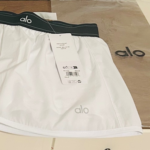 Alo Match Point Tennis Skirt BRAND NEW with Tags - Picture 2 of 6